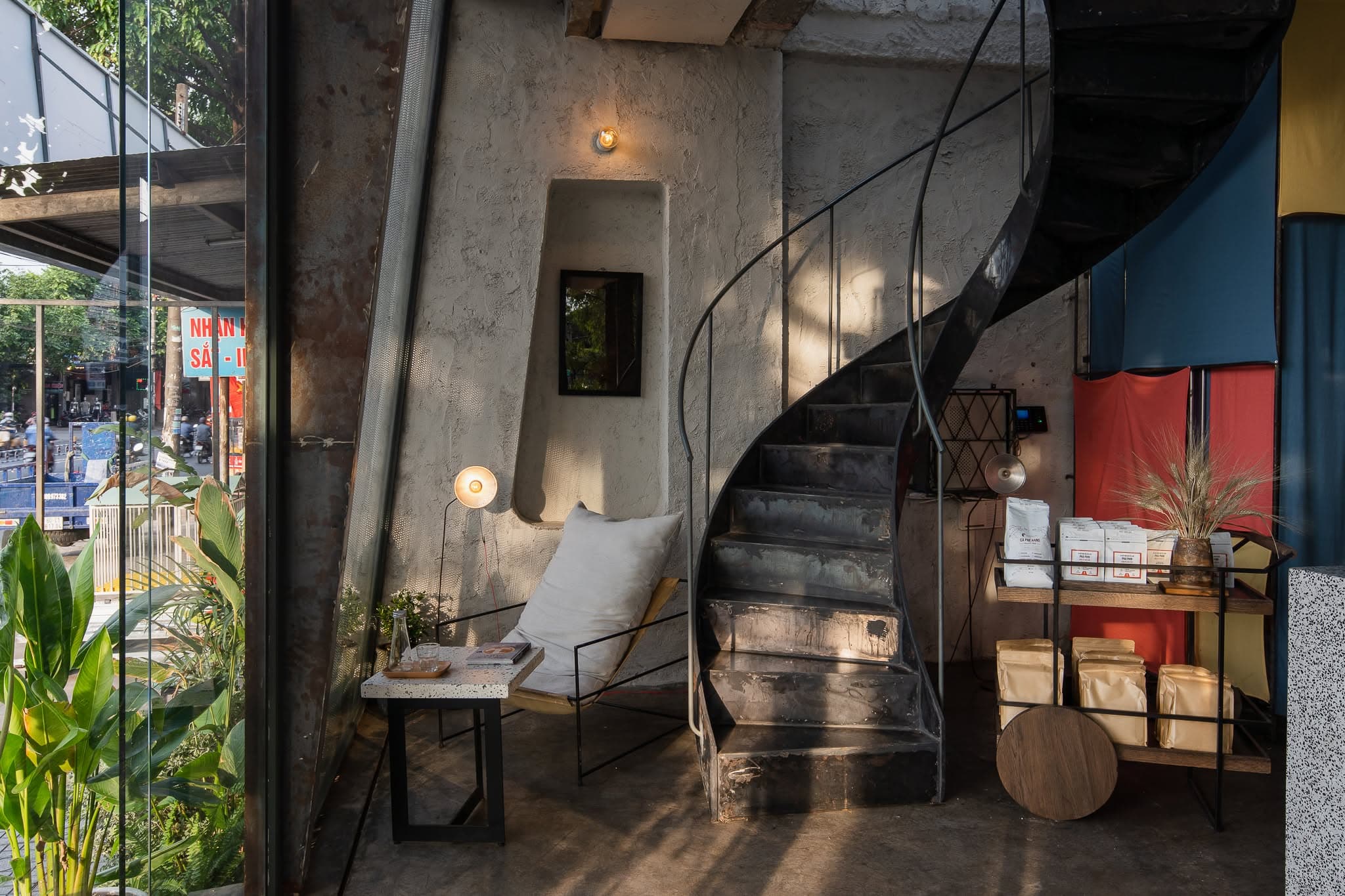 Cầu thang xoắn hình elip